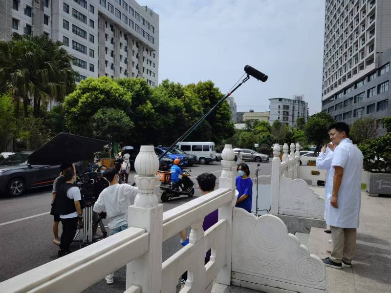 安宁市广告片拍摄公司低成本实现高规格制作的诀窍